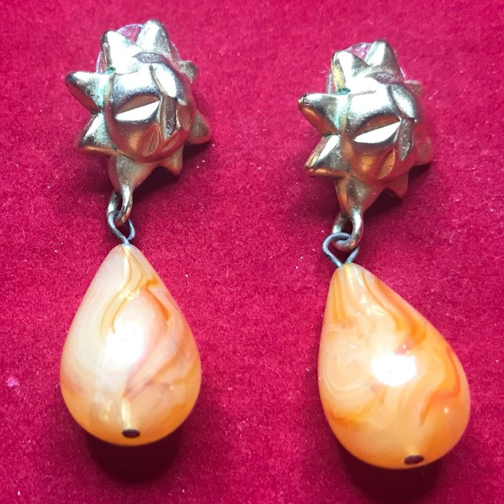 2" drop earrings with gold-plated sun and teardrop orange marbelized drop